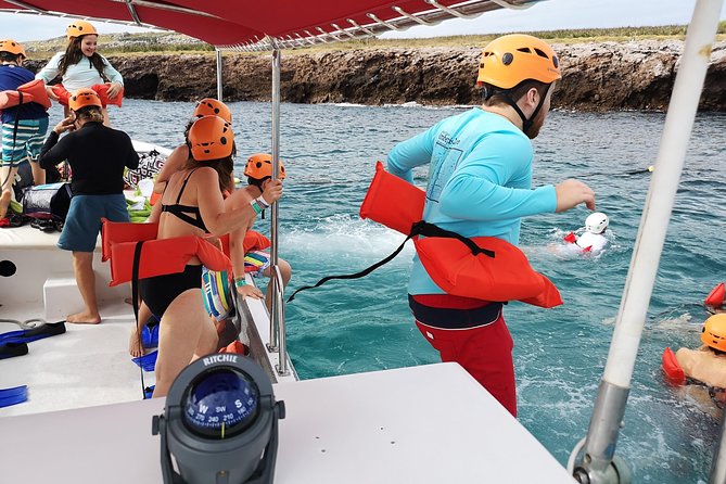 Marietas Islands Snorkel Tour & Hidden Beach - Small group feel: what the crew does well