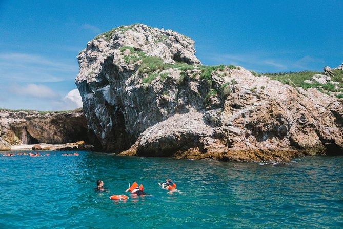 Marietas Islands snorkeling & Hidden beach (w/ restrictions) - Hidden Beach swim: what it feels like and how to prep