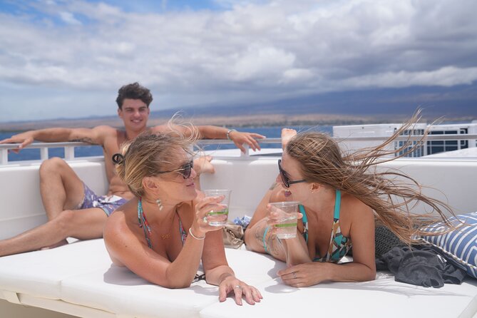 Maui: Molokini and Turtles Luxury Yacht Snorkel - Snorkel gear rules, towel tips, and getting comfortable fast