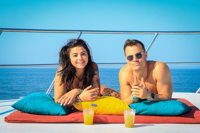 Mega Yacht ALL INCLUSIVE Yelapa Waterfall & Snorkeling Adventure - Midday onboard: lunch, guacamole, and staying fueled