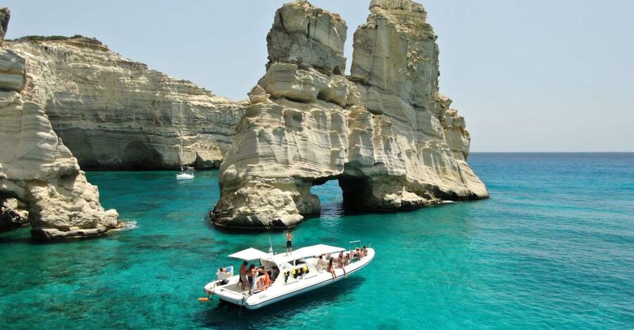 Milos: Half-Day Speedboat Cruise to Klefiko with Snorkeling - Five hours on a speedboat: why this is a smart Milos hit