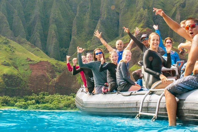 Na Pali Coast Half-Day Raft and Snorkel Adventure - Wildlife spotting odds: dolphins, turtles, and the whale question
