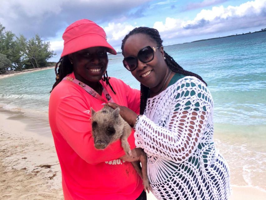 Nassau: Snorkeling, Pig Beach, Swim with Turtles, and Lunch - Lunch on board: the food, the drinks, and the small motion reality