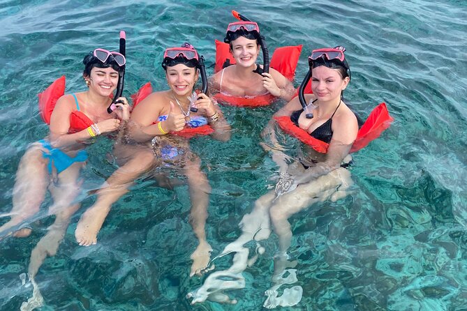 Nassau: Swimming Pigs And Snorkel With Turtles - Meet Your Guides and Captain: What to Expect From the Crew