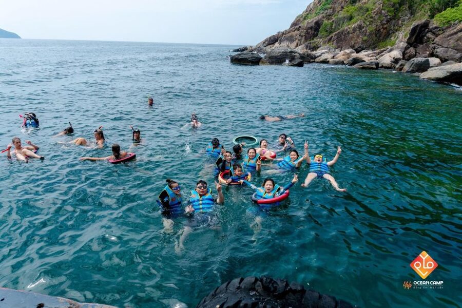 Nha Trang: Coral Reef Snorkeling and Floating Bar Party - Water toys on the islands: SUP, basket boat, and the big slide