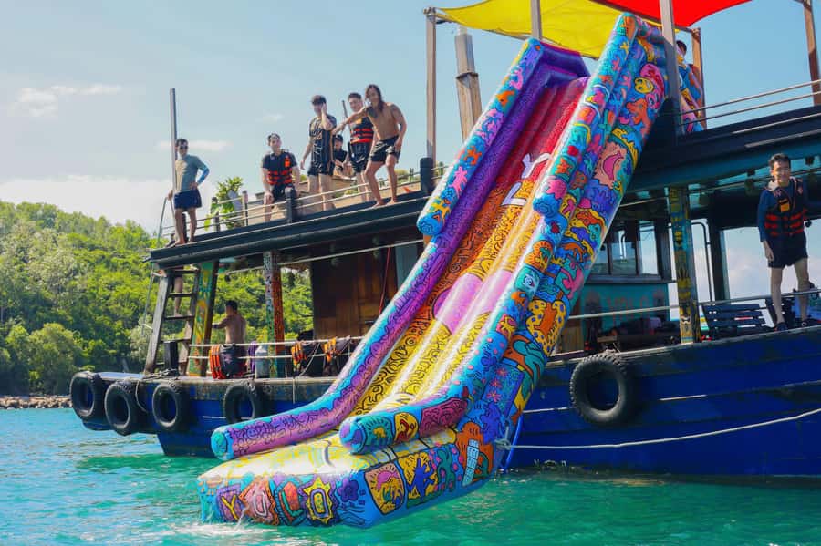 Nha Trang: Half-Day Snorkeling Adventure with BBQ Onboard - Hon Tam: Your First Island Stop and the Easiest Entry