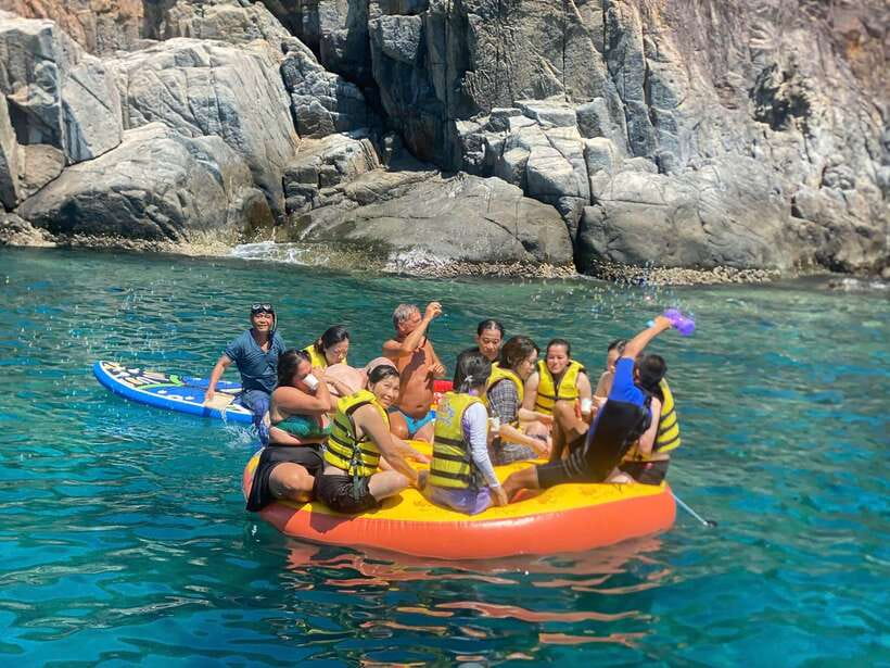 Nha Trang: Hopping Tour, Snorkeling, Boat Party, & BBQ Lunch - Tranh Beach Free Time: Sun Loungers and Optional Paid Water Games