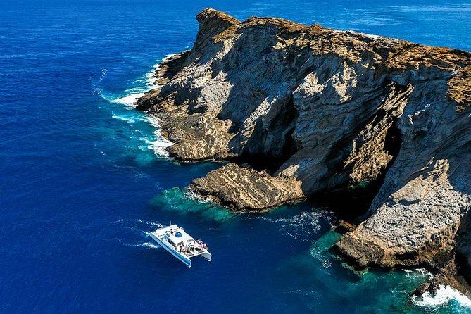 Ni'ihau and Na Pali Coast Snorkel Boat Tour - Why Na Pali plus Ni’ihau is such a rare combo
