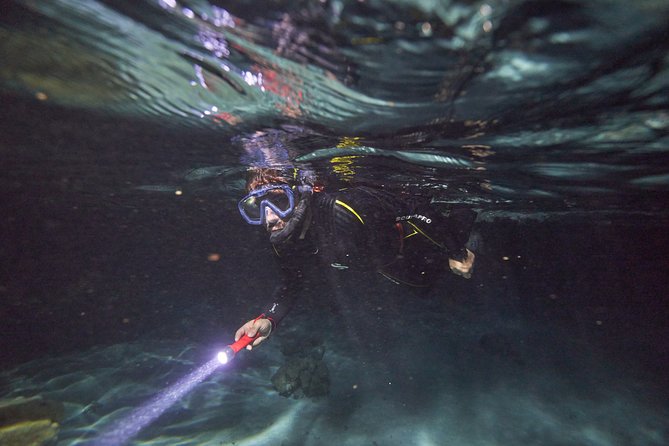 Night Snorkeling - Gear, Warmth, and the Things You Should Bring (and Not Forget)