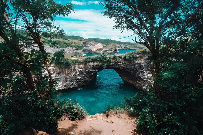 Nusa Penida Island Beach Tour With Snorkeling - Departure From Bali Island - Guides, Energy, and the Little Details That Make It Better