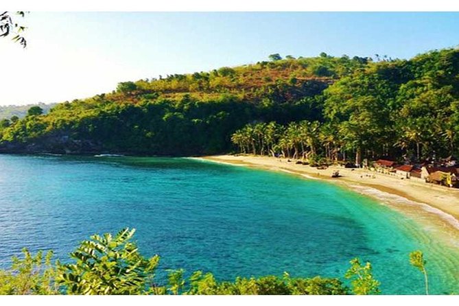 Nusa Penida Trip with Snorkeling all-Inclusive - Pasih Uug (Broken Beach): the arch-like landmark on the coast