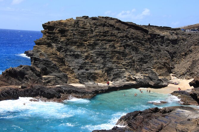 Oahu: Grand Tour Around Island 16 Locations plus Snorkeling - Kahuku Farms, Turtle Beach, And Surf-Spots That Feel Like Movie Sets