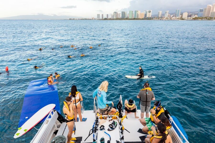 Oahu: Waikiki Turtle Canyons Cruise and Snorkel Excursion - The Short Waikiki Coast Cruise: Views and Possible Dolphin or Whale Time