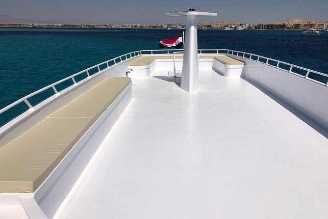 Orange Bay Island Deluxe Snorkeling, Water Sports from Hurghada - Getting Along with the Crew: One Respect Note to Keep in Mind
