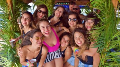 Palma de Mallorca: Palma Bay Boat Tour with Snorkeling - Meeting Barca Samba: Simple Logistics That Can Save Your Time