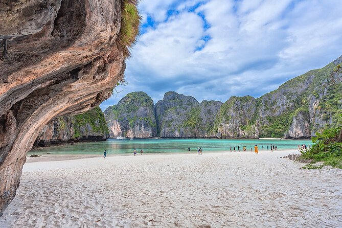 Phi Phi Islands and Khai Islands Snorkeling Tour By Speedboat From Phuket - Ko Phi Phi Don and Ton Sai Beach: Lunch That Breaks Up the Day
