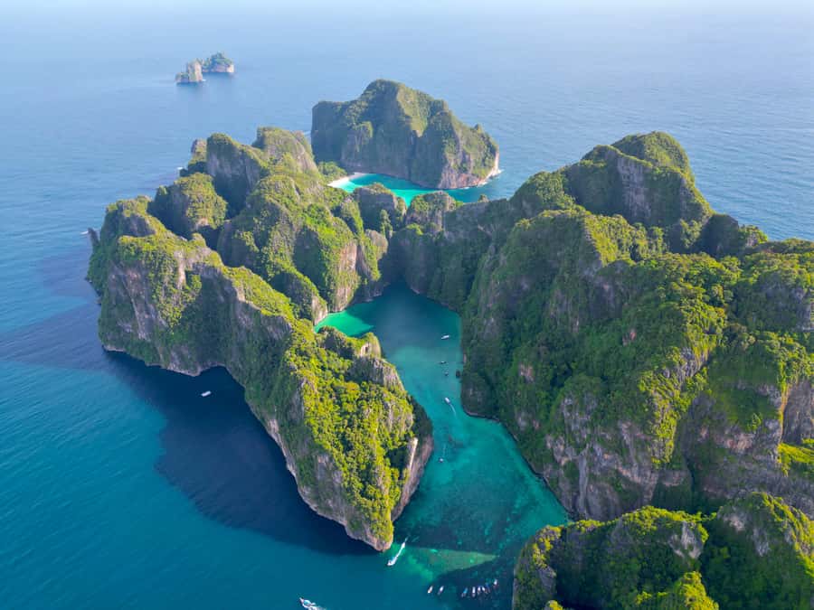 Phi Phi: Private Longtail Boat to Maya Bay with Snorkeling - Key things that make this Phi Phi boat day worth it