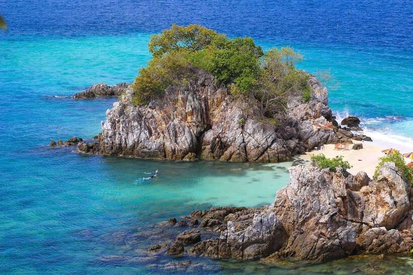Phuket: 3 Khai Islands Relax & Snorkeling Half/Full Day Tour - Stop 2: Khai Nui Island Jump-Off Reef (and Why Weather Changes Everything)
