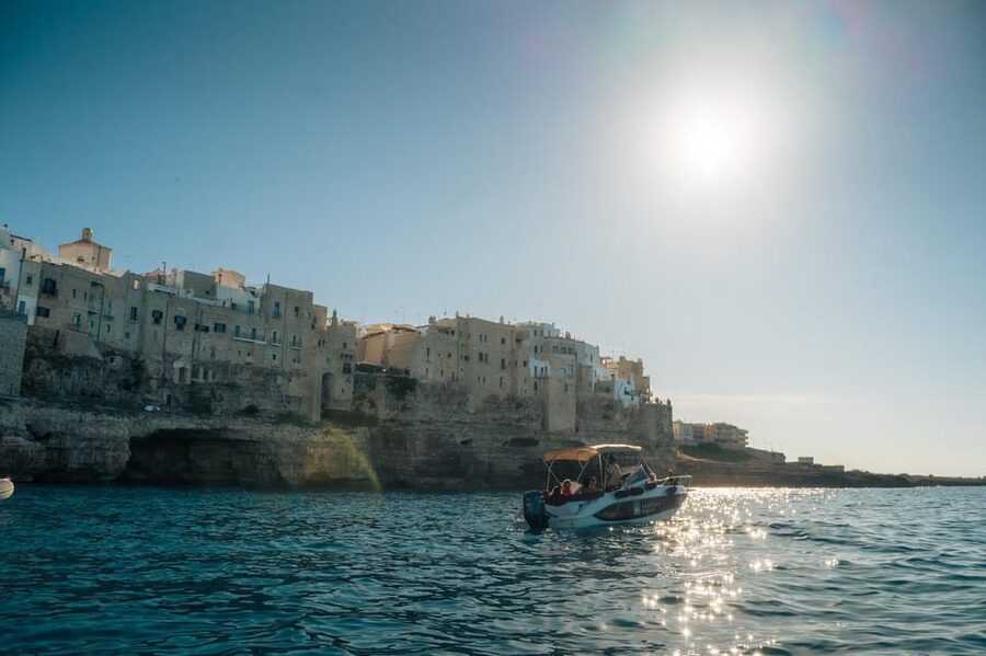 Polignano Sea Caves: Boat Tour with Snorkeling & Aperitif - What the guided commentary does for you (even if your language isn’t perfect)