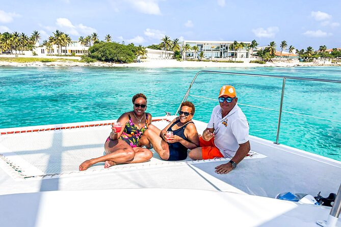 Premium Catamaran Afternoon Sail: Snorkeling and Lunch - Palm Beach departure at Octopus Aruba: short transfer, easy start