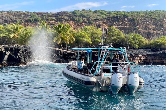 Premium Kona Coast Morning Snorkel - Lunch onboard: the part that turns a snorkel trip into a full day out