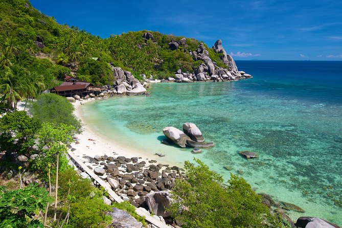 Premium Snorkel Tour to the Bays of Koh Tao onboard the Oxygen - Price and extra costs: is $44.92 good value?