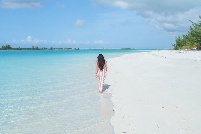 Private Boat Tours to outer islands, snacks drinks- snorkel- cruise! - Drinks, snacks, and the pacing that keeps everyone happy