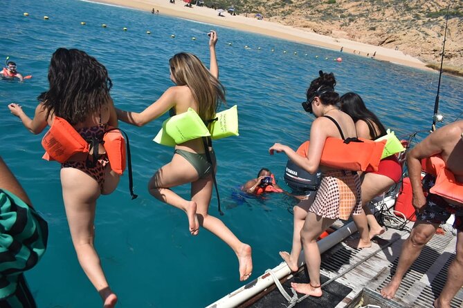Private Catamaran Snorkeling Cruise in Los Cabos - Food, open bar, and the little extras that make it feel VIP