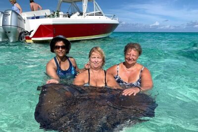 Private Half Day Stingray City, Snorkeling and Starfish Beach Tour - Cayman Islands Yacht Club to the Protected North Sound: The Setup Matters