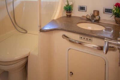 Private Yacht - 46 ft SeaRay Cancun Bay Snorkel 23P4 - Meet at Calle Sunset Marina and Start Easy
