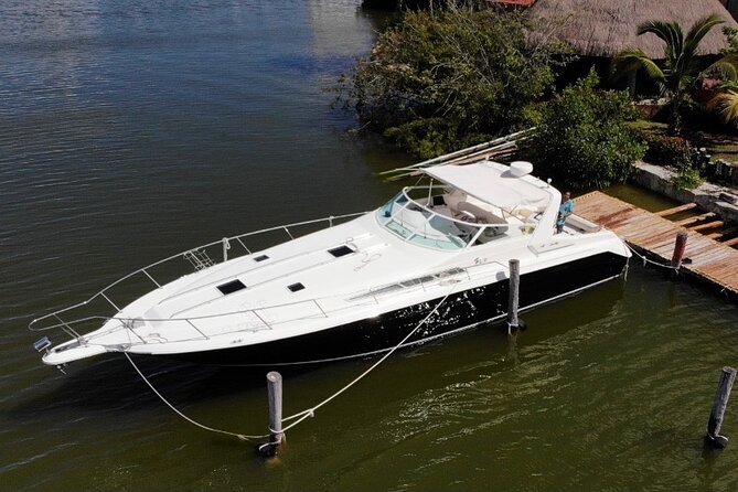 Private Yacht 46ft Sea Ray Snorkel up to 15 pax 23P2 - Music, Drinks, and That Private-Party Feel