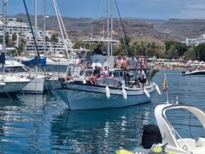 Puerto Rico, Gran Canaria: boat trip, drinks, food, paddle surfing, snorkeling - Weather and route changes: why timing still works