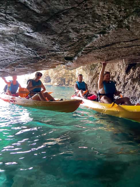 Pula: 3-hrs Kayak, Cliffs & Snorkeling Small Group Adventure - Meeting at Valovine Beach: where the day starts