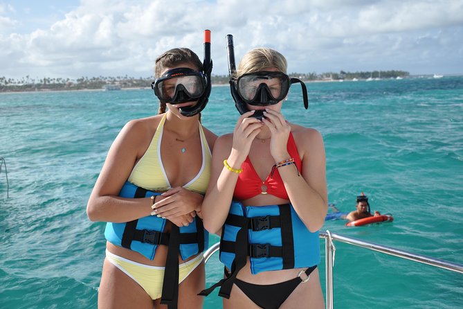 Punta Cana Parasailing & Snorkeling Cruise Experience - Open Bar, Music, and Crew Energy (Derly, Victor, Katson, Luis)
