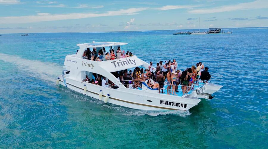 Punta Cana: Party Boat with Snorkeling, Open Bar And Hip Hop - Getting there: pickup windows and how the timing works