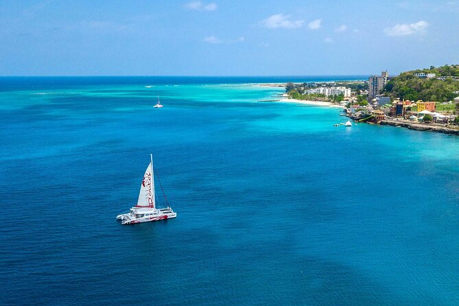 Reggae Catamaran and Snorkeling Open Bar Cruise Montego Bay - Who should book this catamaran party cruise