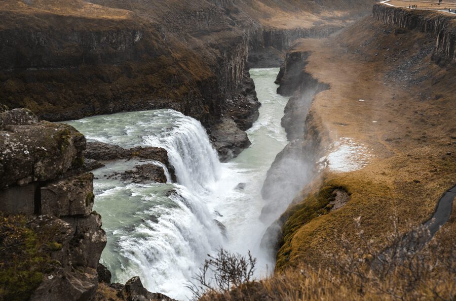 Reykjavík: Golden Circle and Silfra Snorkeling Combo Tour - A 10-hour day that actually makes sense