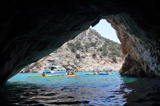 Rina Cave Sea Kayak Tour with Snorkeling and Picnic - One thing to consider before you book