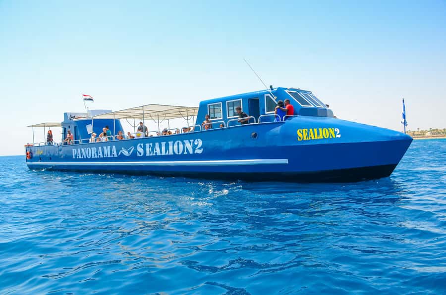 Safaga/Makadi Bay: Panorama Submarine with Snorkeling Tour - The 5-Meter Descent: Sea Life You Can Spot Fast
