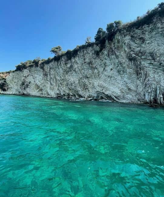 Sarandë:Krorez Boat Tour with Free Umbrella&Snorkelling mask - Key things that make this tour worth your time