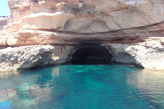Sea Caves & Coves Snorkeling Paddle Boarding Tour - Cala Comte: snorkeling, SUP, and a simple formula for a great cove