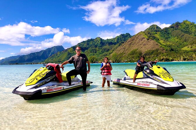 Sea Scooter Jet snorkeling "Moorea Reef Adventure" - Guides, captains, and that small-group attention
