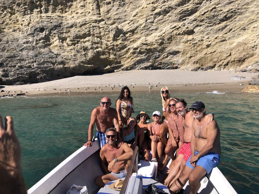 Sesimbra: Arrábida Beaches & Caves Boat Tour with Snorkeling - Baleeira Beach and the whaling bay story