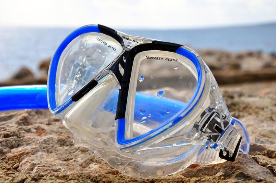 Sharm El-Sheikh: Ras Mohamed & White Island Snorkeling Trip - Scuba add-ons on the same boat: how to judge the value