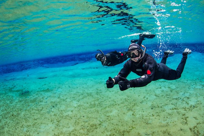 Silfra Fissure Snorkeling From Reykjavík - Free Underwater Photos - The Dry Suit Reality Check (Cold Hands Included)