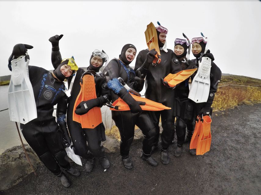 Silfra: Fissure Snorkeling Tour with Underwater Photos - Who should book, and who should skip Silfra