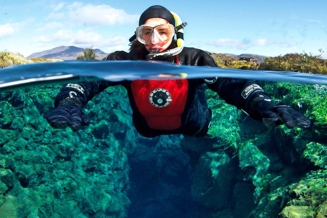 Silfra: Snorkeling Between Tectonic Plates - Meet on Location - Who Should Book It (and Who Should Skip It)
