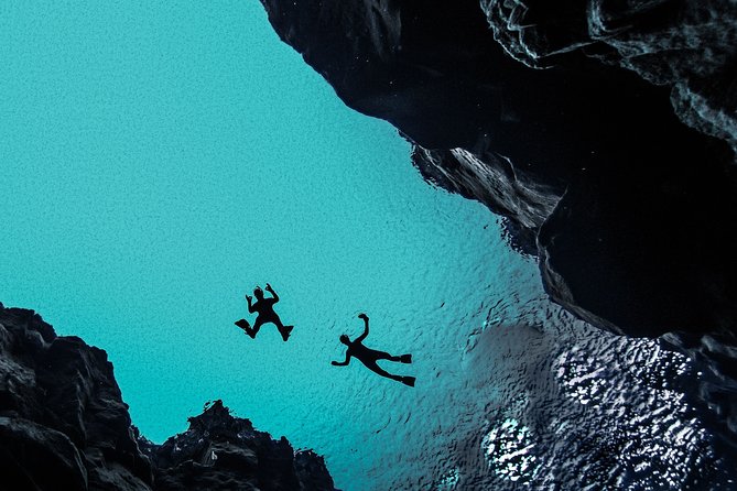 Silfra Wetsuit Snorkeling Tour with Underwater Photos - From Reykjavik - The itinerary flow: what each stage feels like