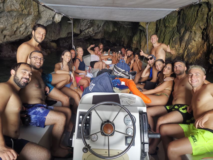 Siracusa: Ortigia Boat Tour with Marine Grotto & Snorkeling - Arethusa Spring and Castello Maniace: history you can actually enjoy without a long trek