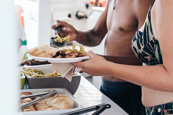 Snorkel Cruise with BBQ Lunch and Open Bar - Food and Drinks: BBQ That Actually Holds Up